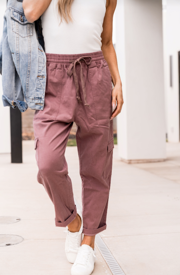 Ampersand Avenue Cargo Crop - Mauve