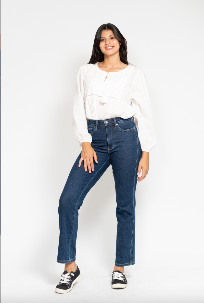 Judy Blue Tummy Control Classic Straight Leg Jeans