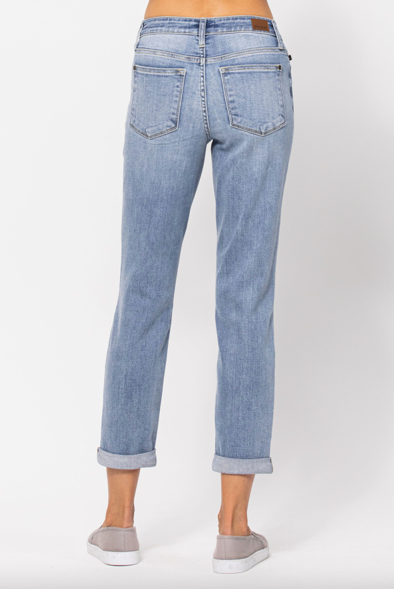 Judy Blue Bleach Wash Boyfriend Jeans