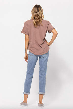 Judy Blue Bleach Wash Boyfriend Jeans