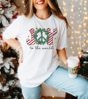 Joy to the Wreath Graphic Tee