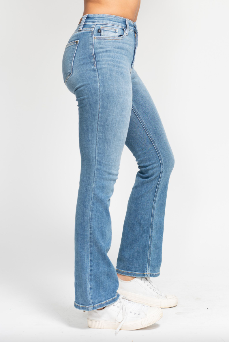 Judy Blue Classic Contrast Wash Bootcut Jeans