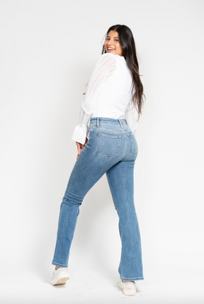 Judy Blue Classic Contrast Wash Bootcut Jeans