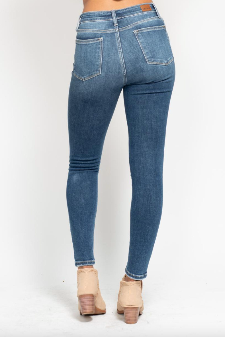 Judy Blue Button Fly Skinny Jeans