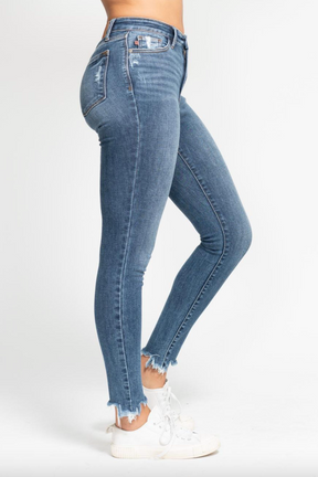 Judy Blue Shark Bite Skinny Jeans