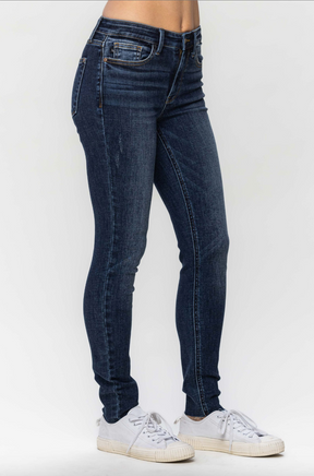 Judy Blue Vintage Raw Hem Skinny Jeans