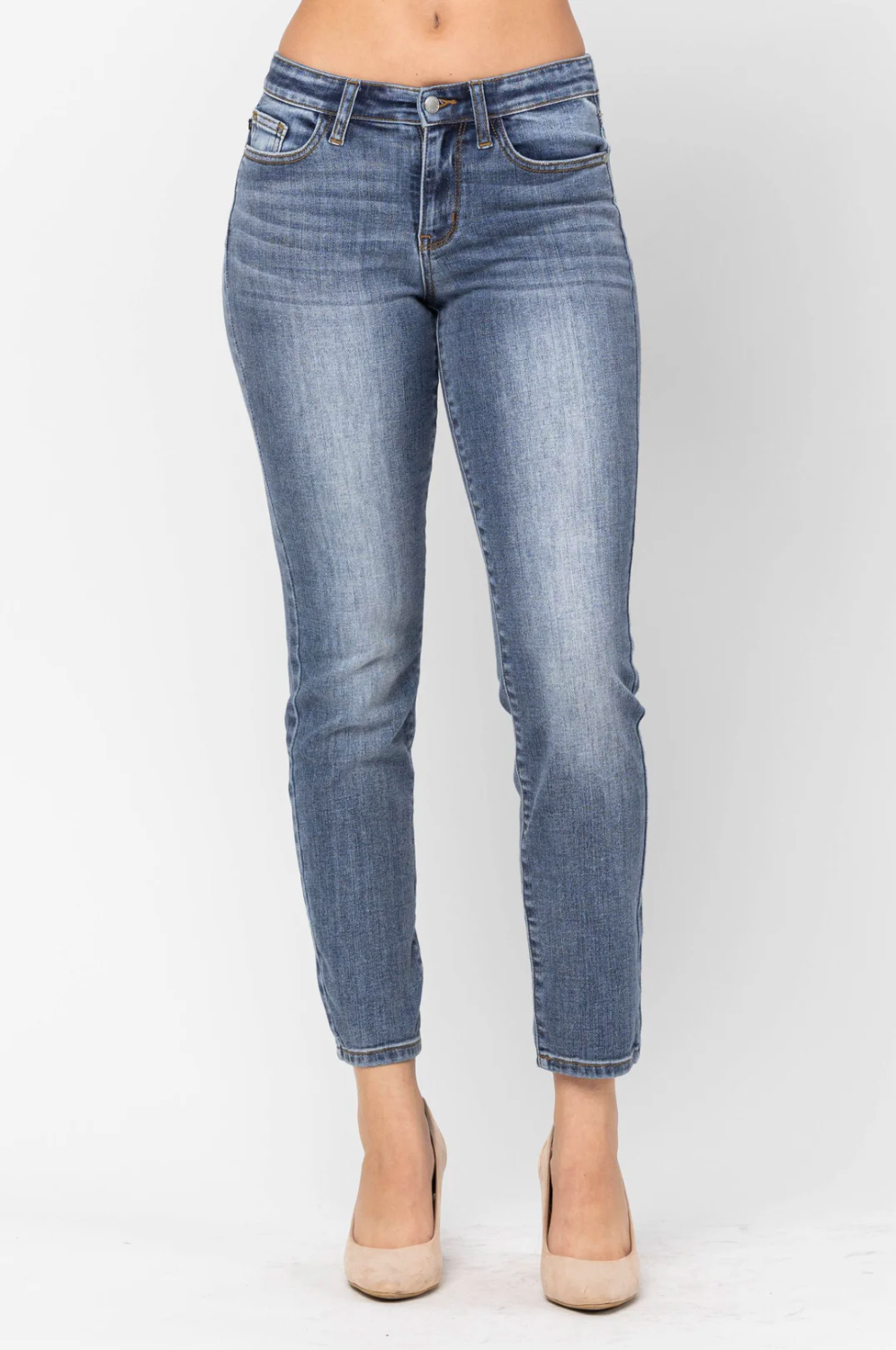 Judy Blue Classic Girlfriend Jeans