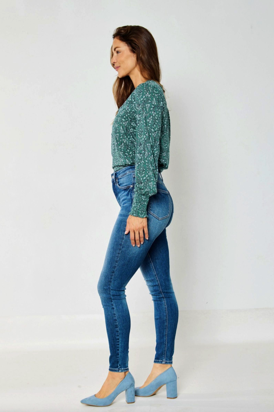 Judy Blue Tummy Control Classic Skinny Jeans