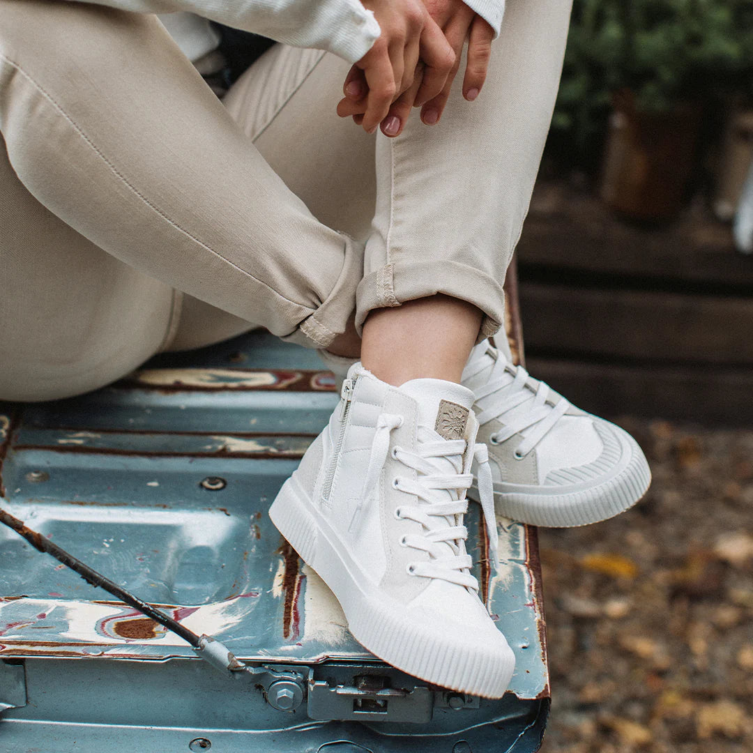 Gaston High-Top Sneaker - Ivory