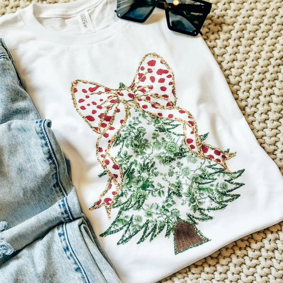 Oh Tannenbaum Graphic Tee