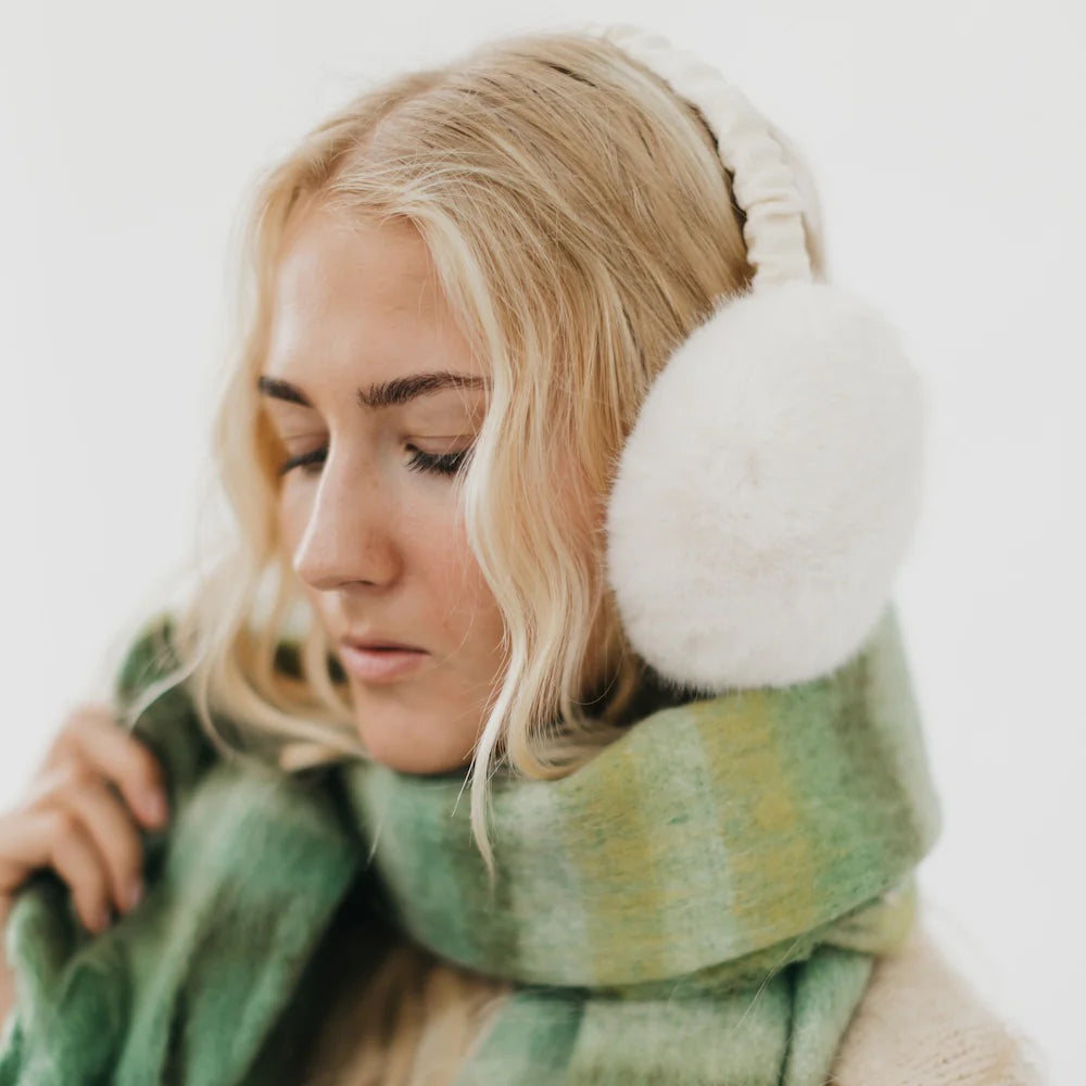 BLACK FRIDAY EXCLUSIVE - Emery Earmuffs - White