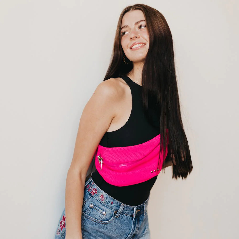 Fast and Free Athletic Bag - Fuchsia