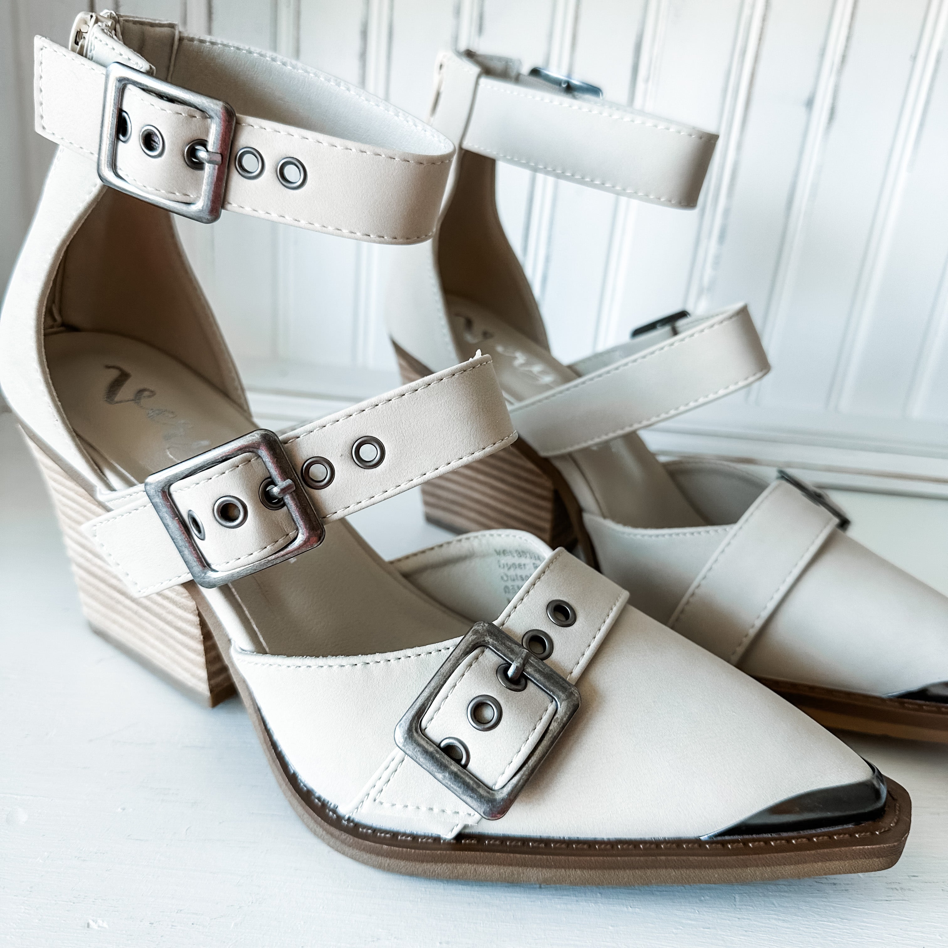 Irina Heels - Cream