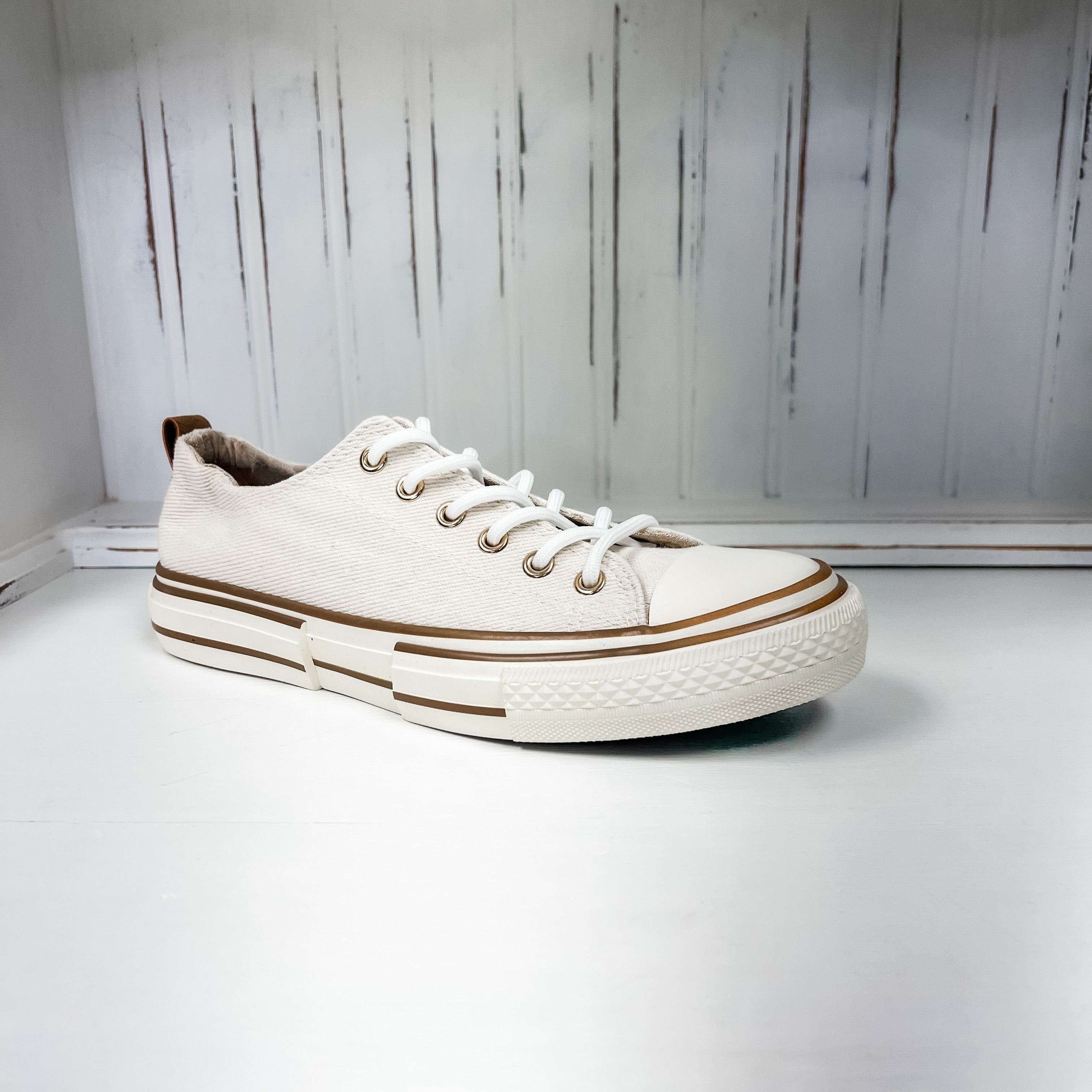 Driana Sneaker - White