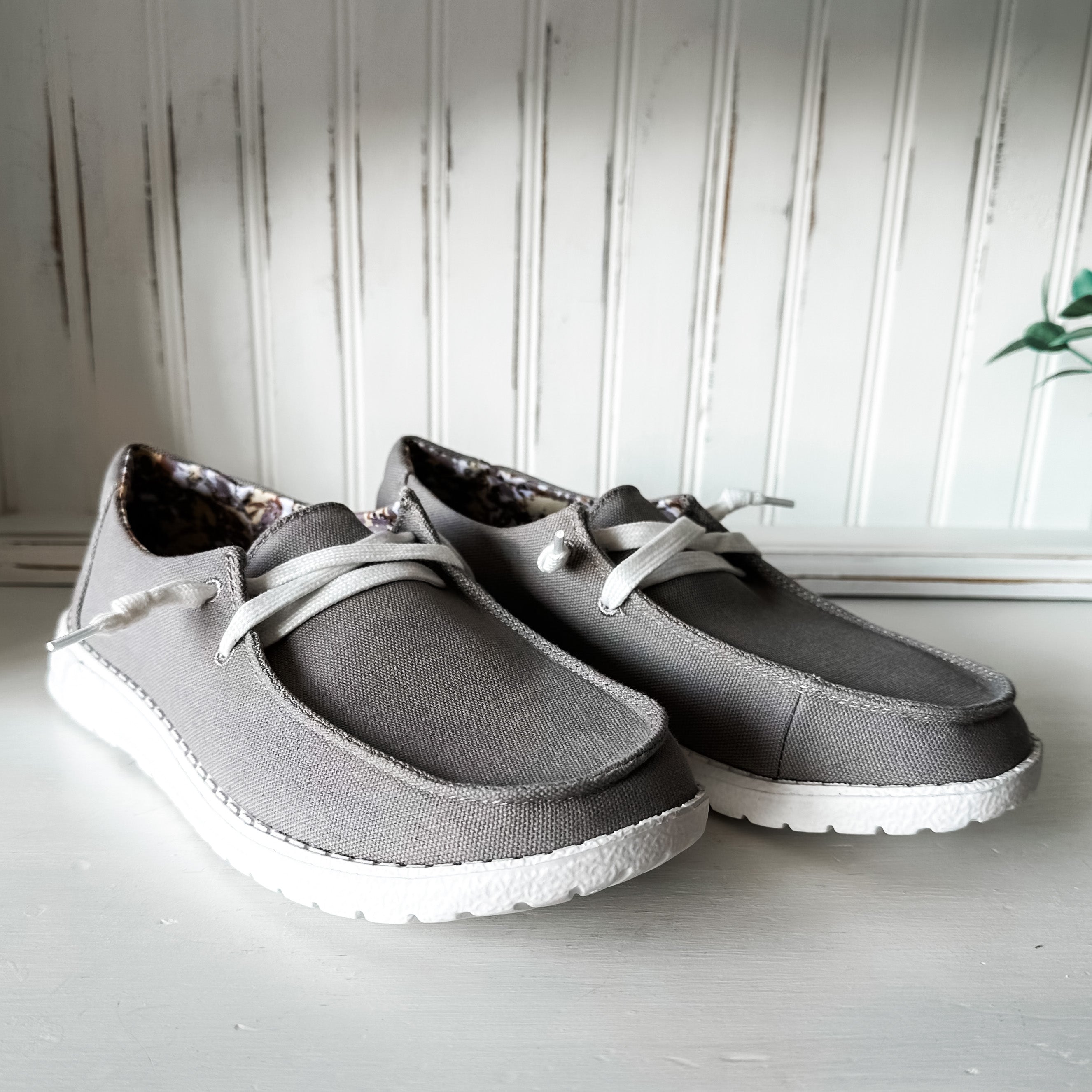 Holly Slip-on Shoe - Heavy Grey