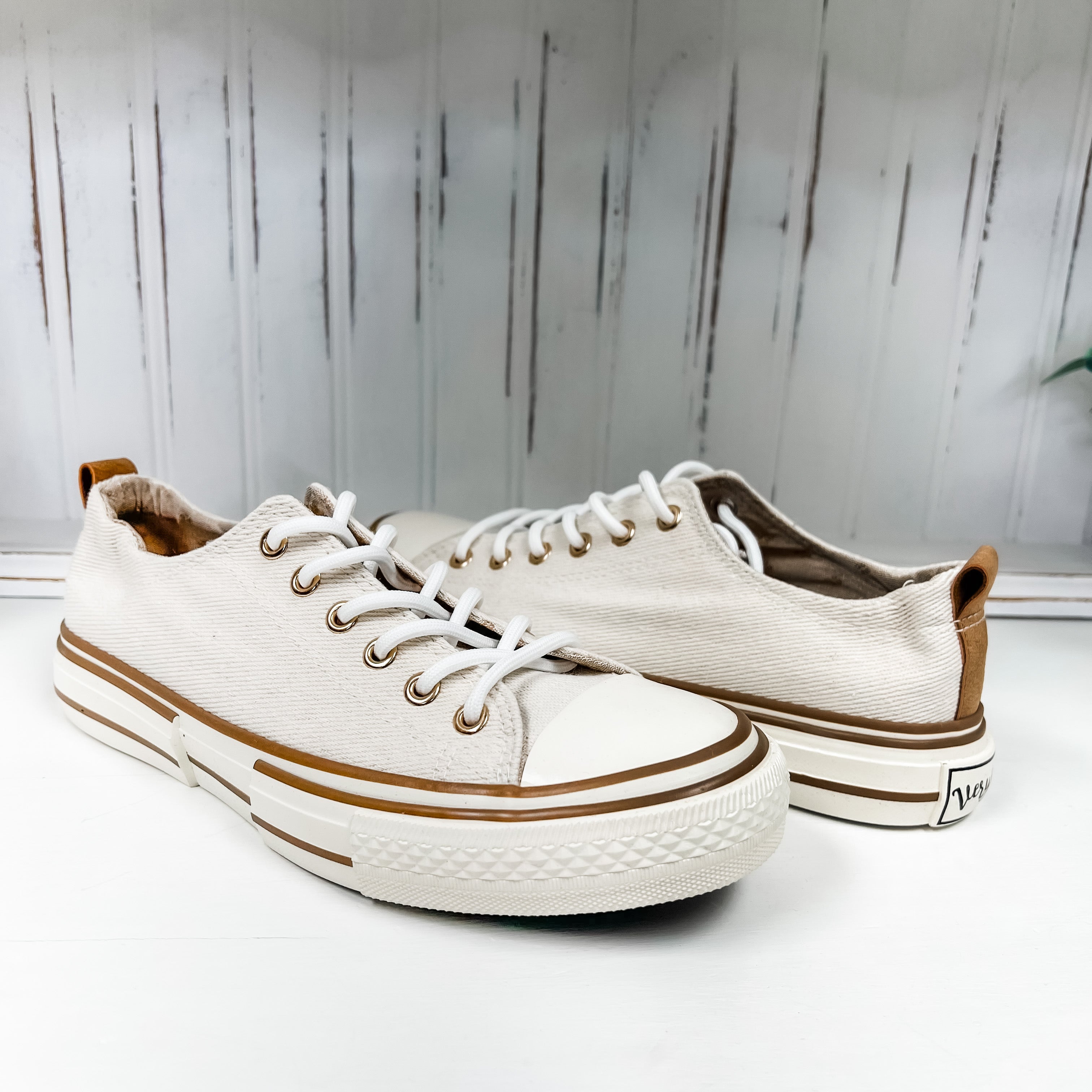 Driana Sneaker - White