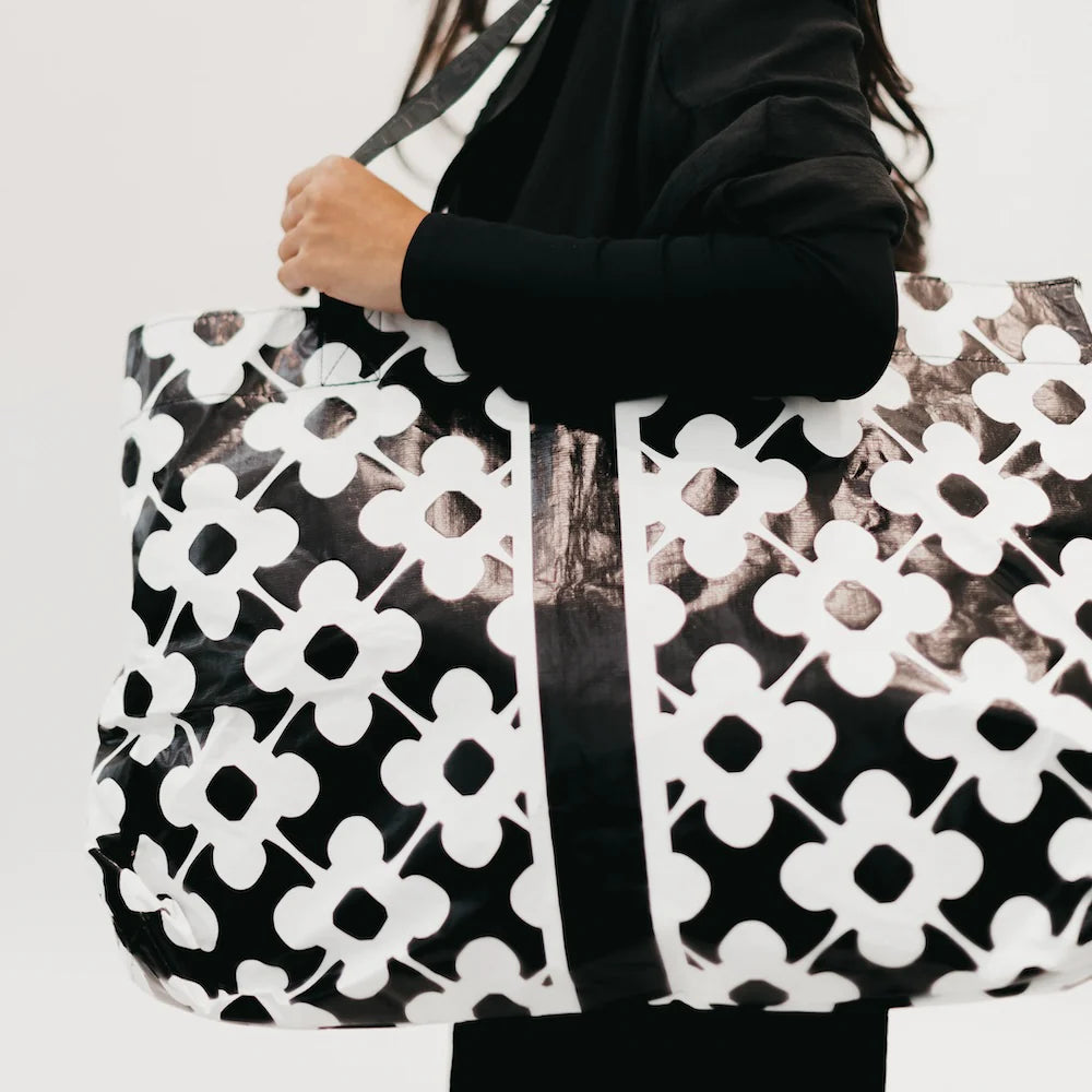 Splash Proof Kona Collection Set - Clover Black/White
