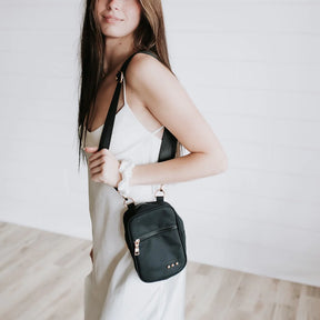 Maya Messenger Bag - Black