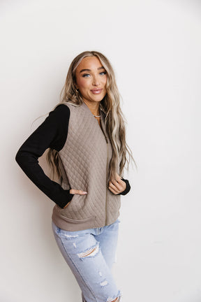 Ampersand Avenue Quilted Bomber Jacket - Taupe & Black