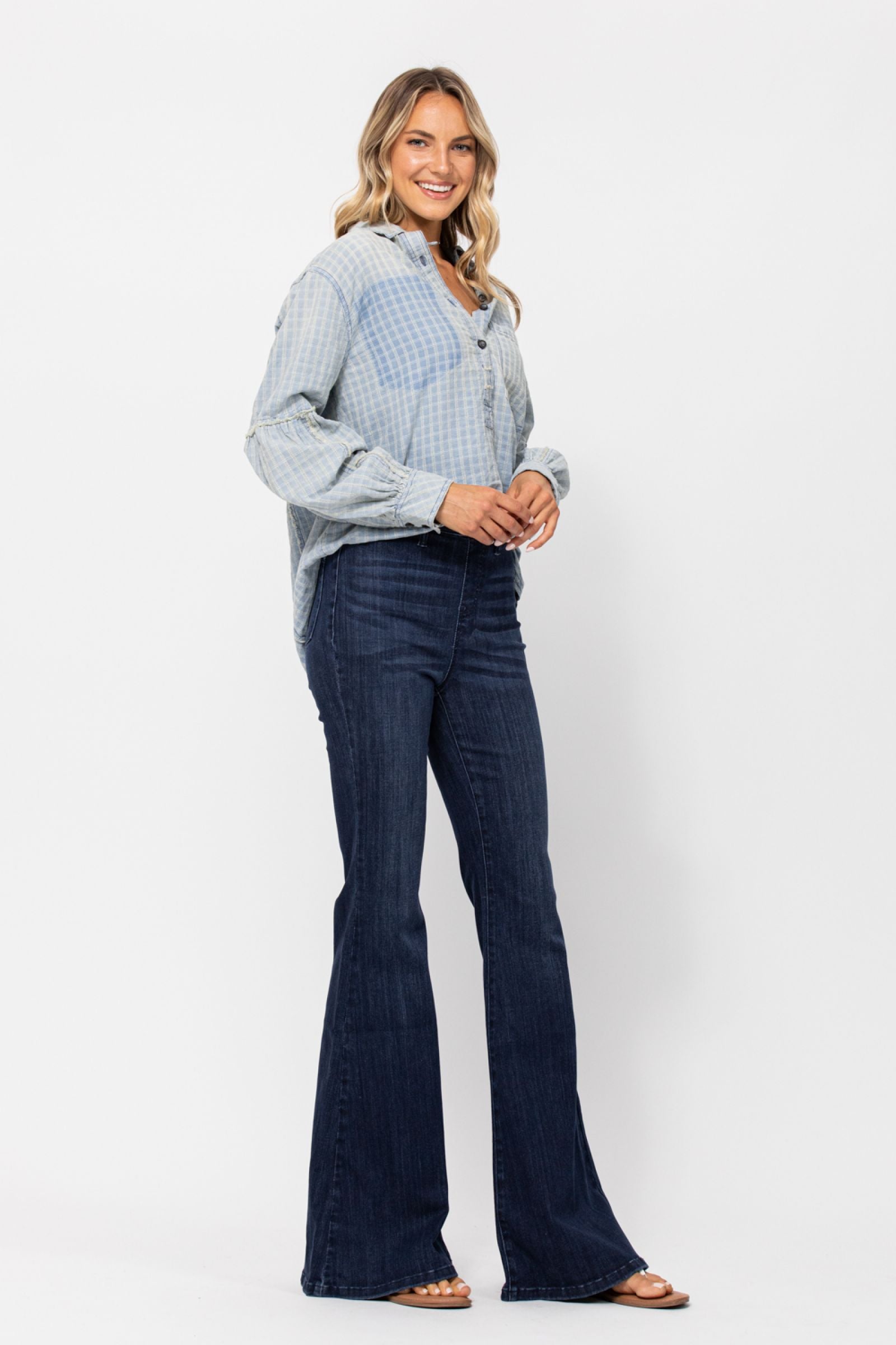 Judy Blue High Waist Pull-On Super Flare Jeggings