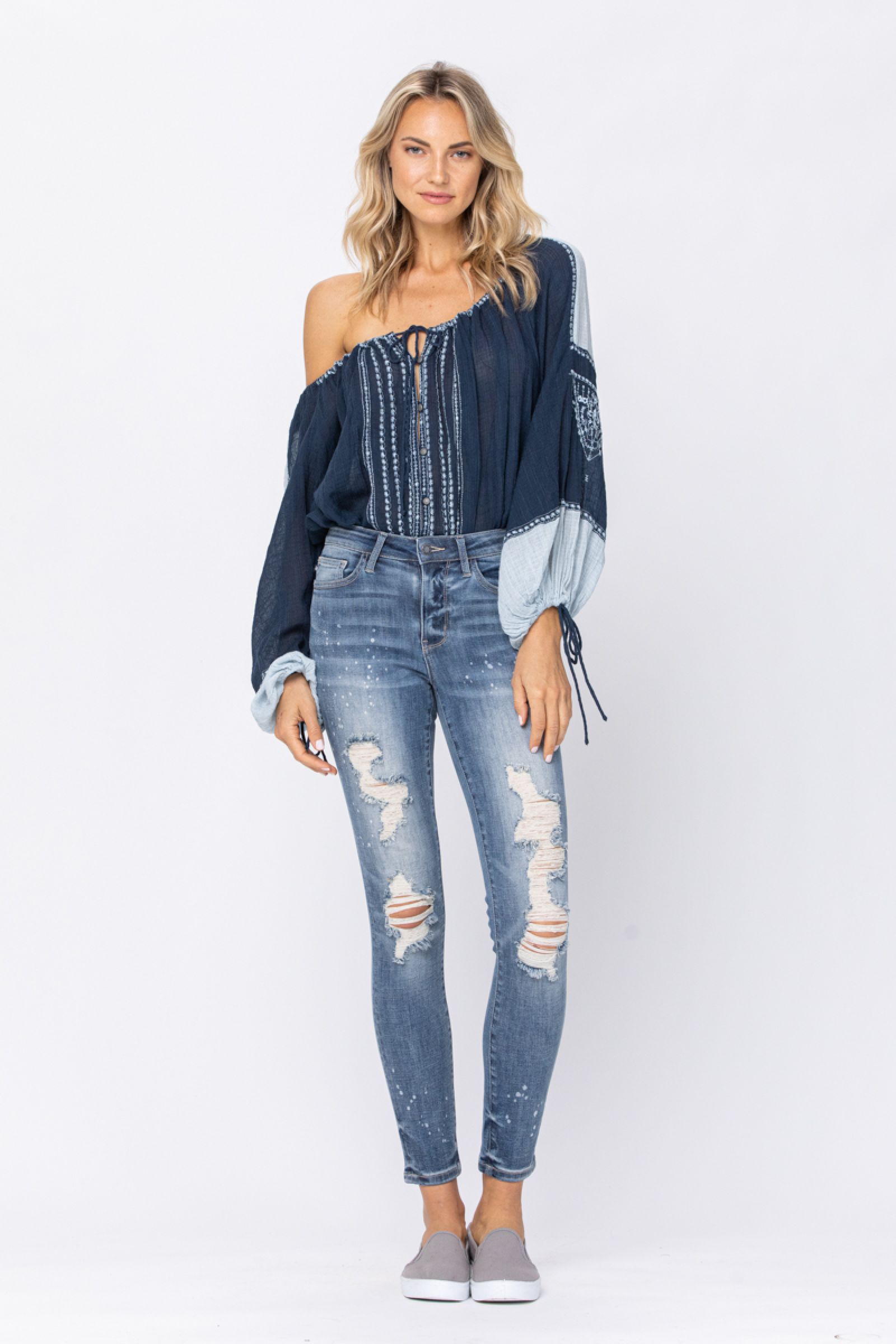 Judy Blue Bleach Splatter Destroyed Skinny Jeans