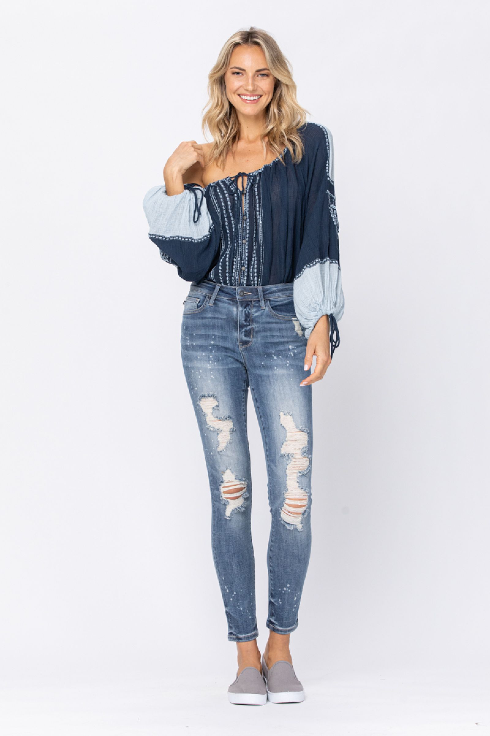 Judy Blue Bleach Splatter Destroyed Skinny Jeans