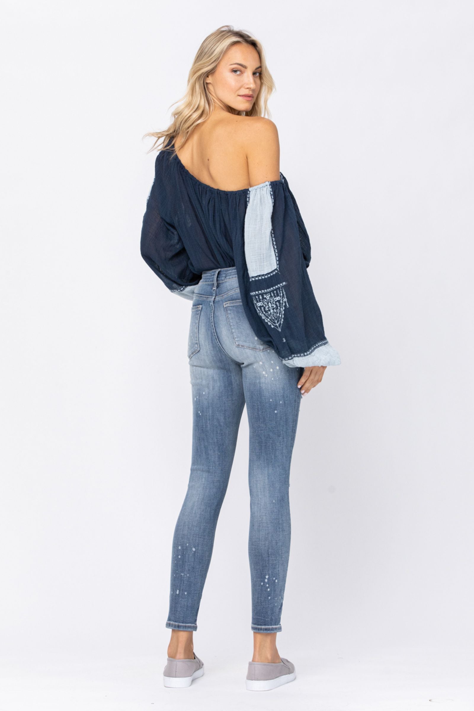 Judy Blue Bleach Splatter Destroyed Skinny Jeans