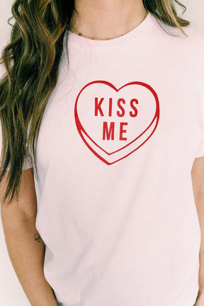 Kiss Me Candy Graphic Tee