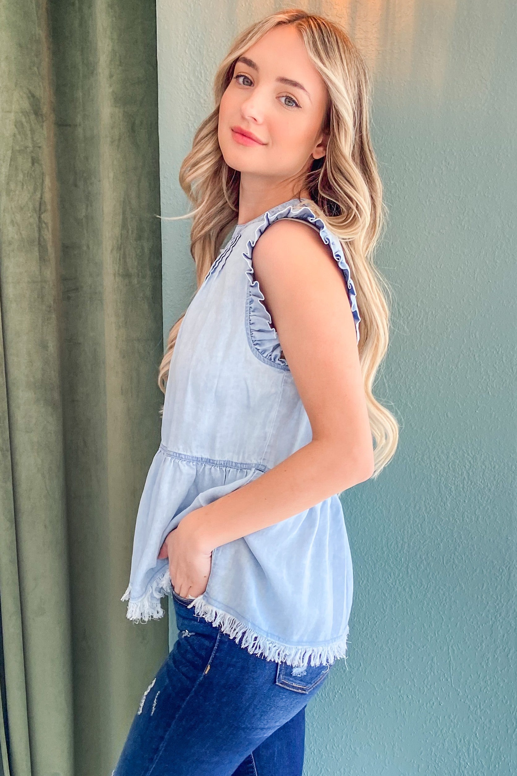 High Expectations Top - Light Wash