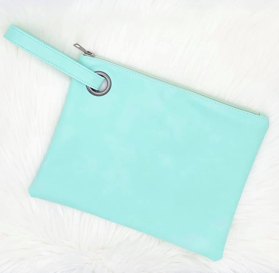 The Harper Clutch - Mint