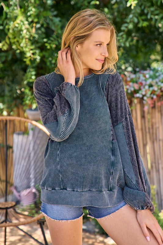 Don't Let Me Down Pullover - Teal