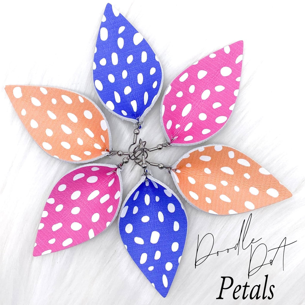 2.5" Spring Doodle Dot Petal Earrings - Periwinkle