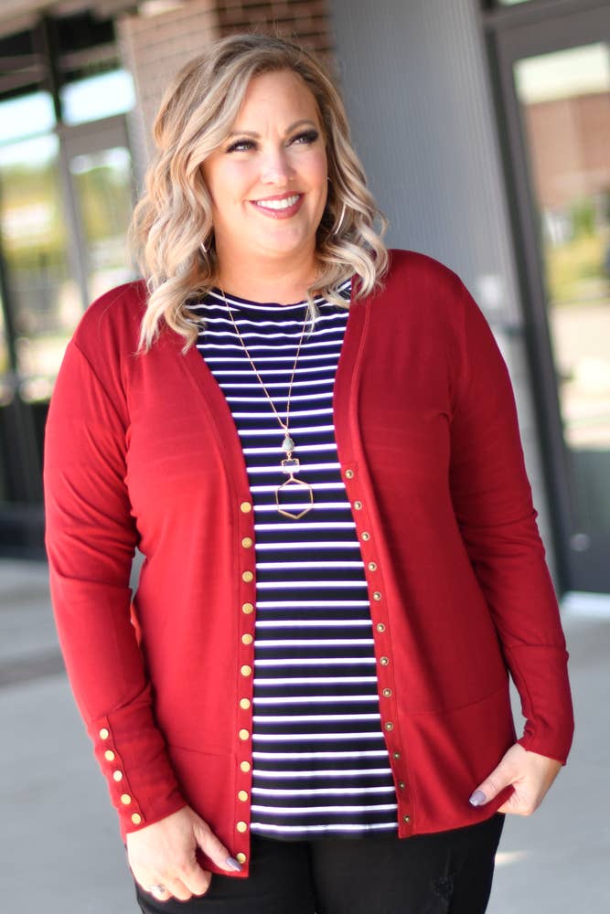 Reason To Smile Snap Cardigan - Cranberry