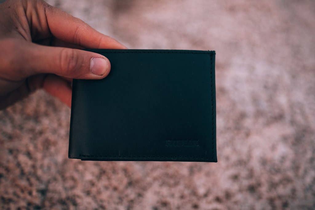 Bifold Leather Wallet - Black
