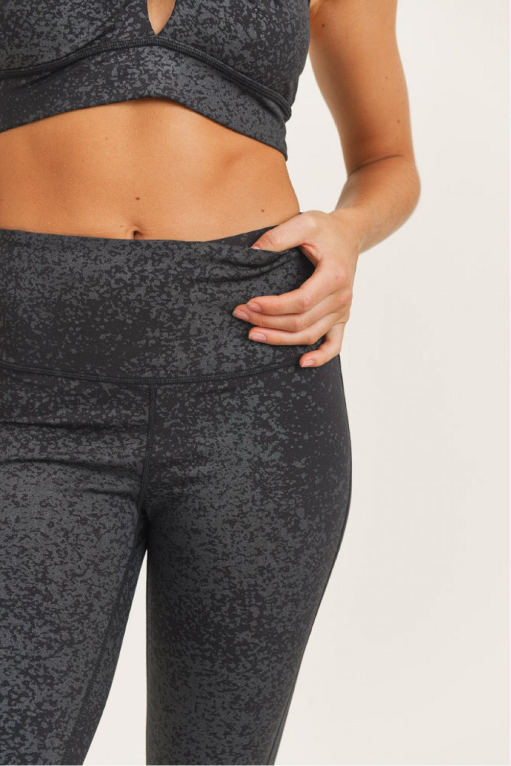 Just A Flake Foil Leggings
