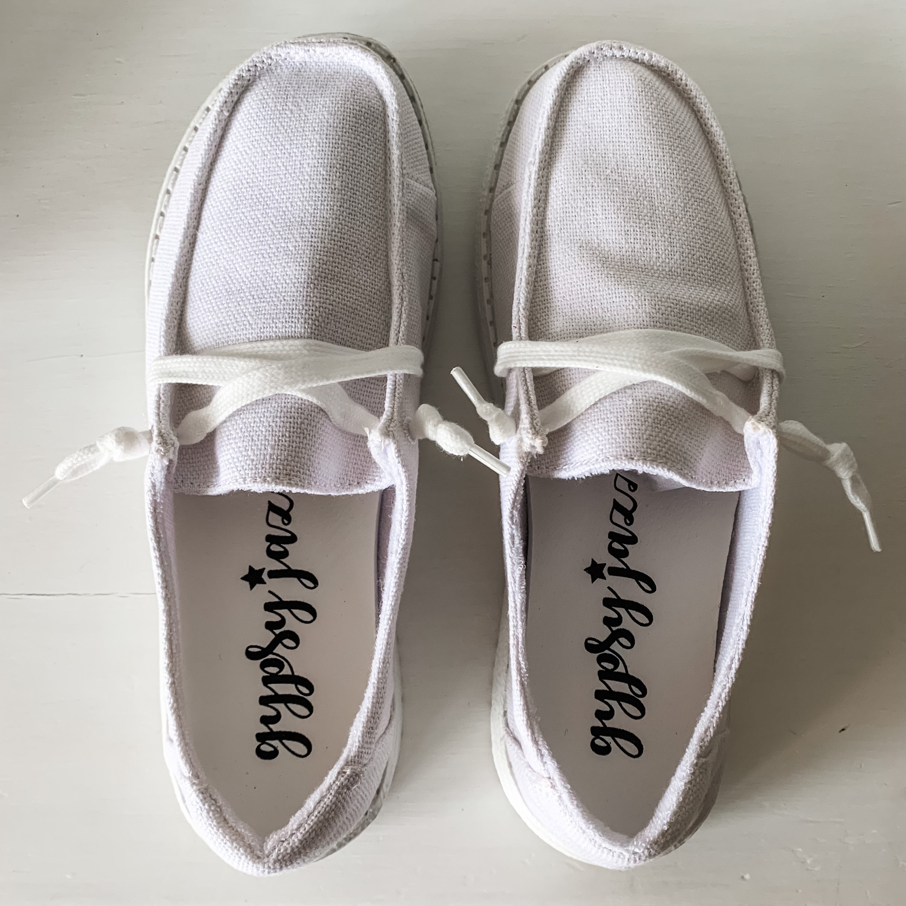 Match Me - White