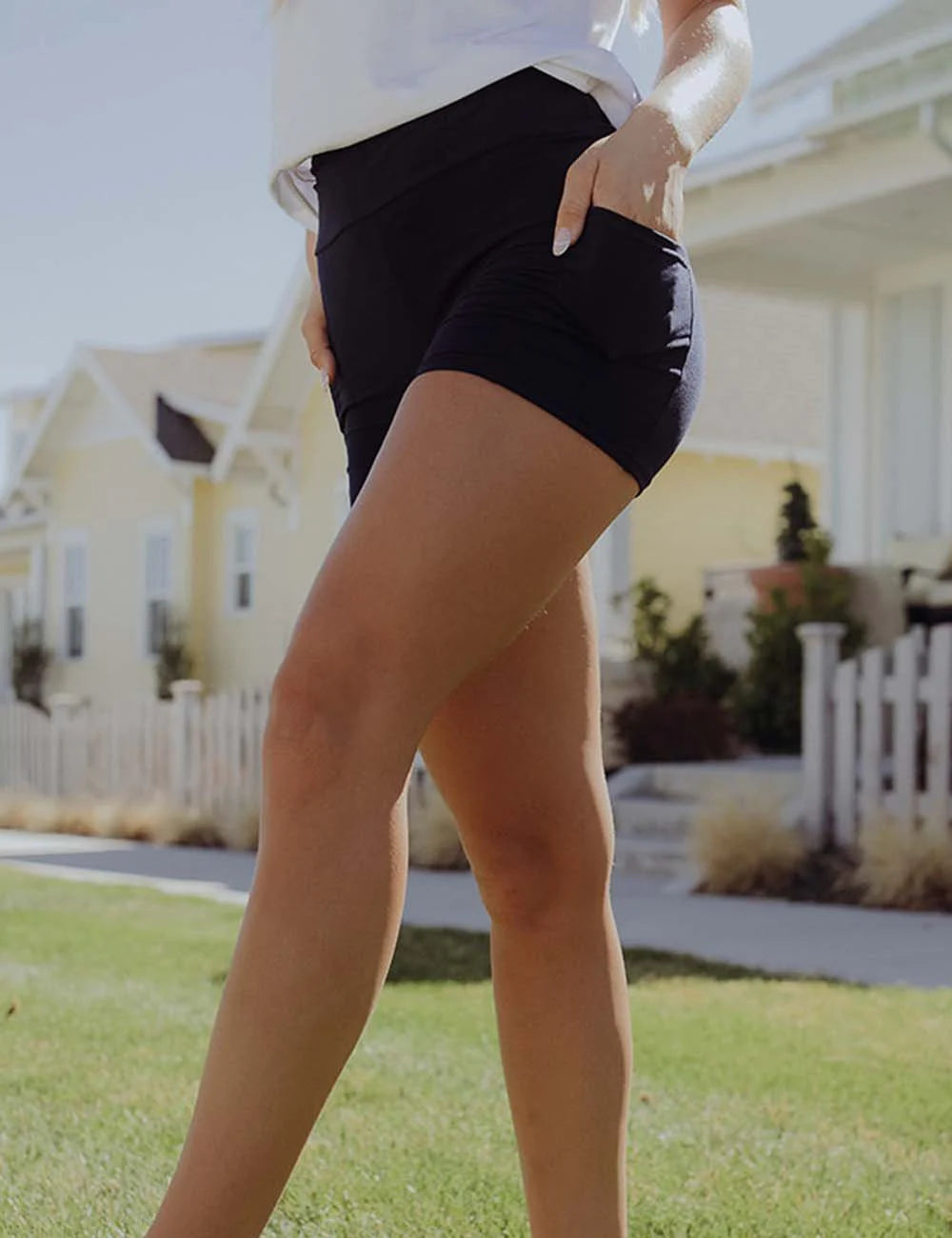 Perfect Fit Pocket Yoga Shorts - Navy