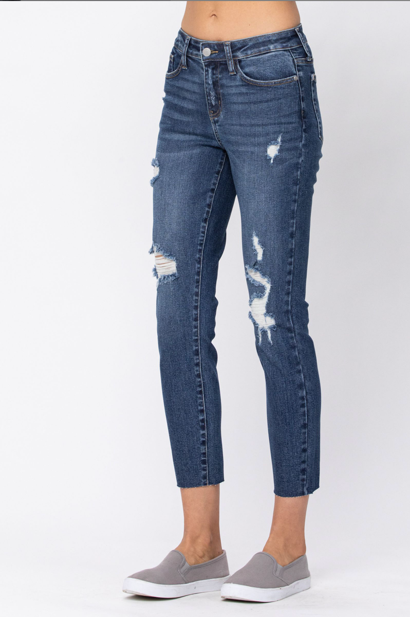 Judy Blue Vintage Cut Off Relaxed Fit Jeans