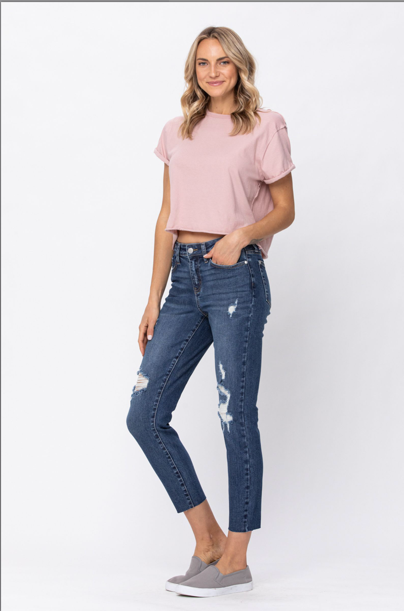 Judy Blue Vintage Cut Off Relaxed Fit Jeans