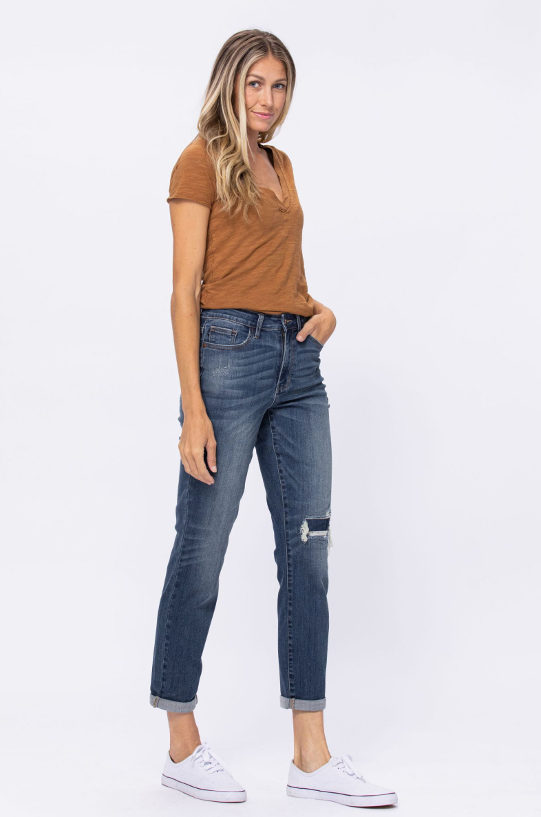 Judy Blue Destroy Knee Patch Boyfriend Jeans