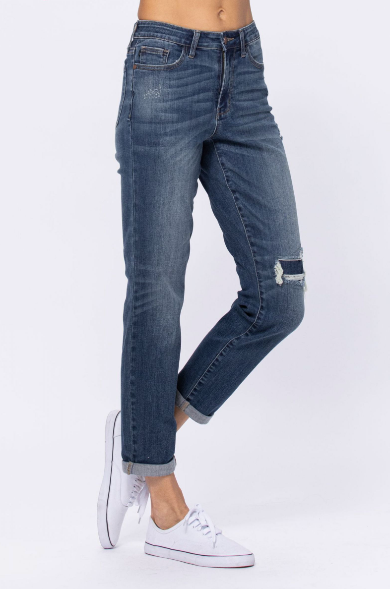 Judy Blue Destroy Knee Patch Boyfriend Jeans