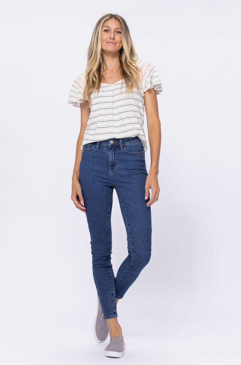 Judy Blue High Rise Stone Wash Skinny Jeans