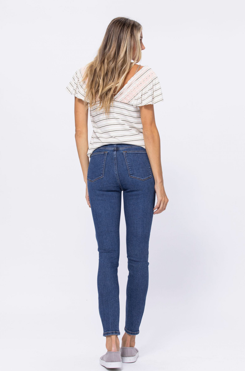 Judy Blue High Rise Stone Wash Skinny Jeans