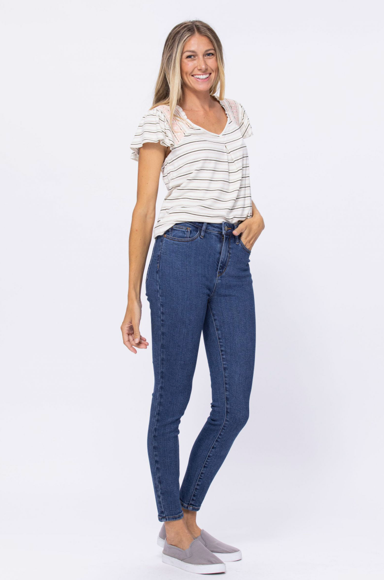 Judy Blue High Rise Stone Wash Skinny Jeans