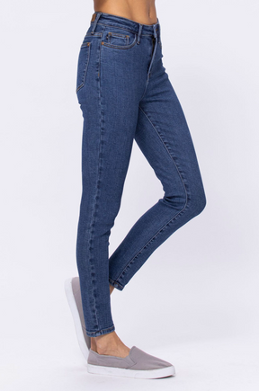 Judy Blue High Rise Stone Wash Skinny Jeans