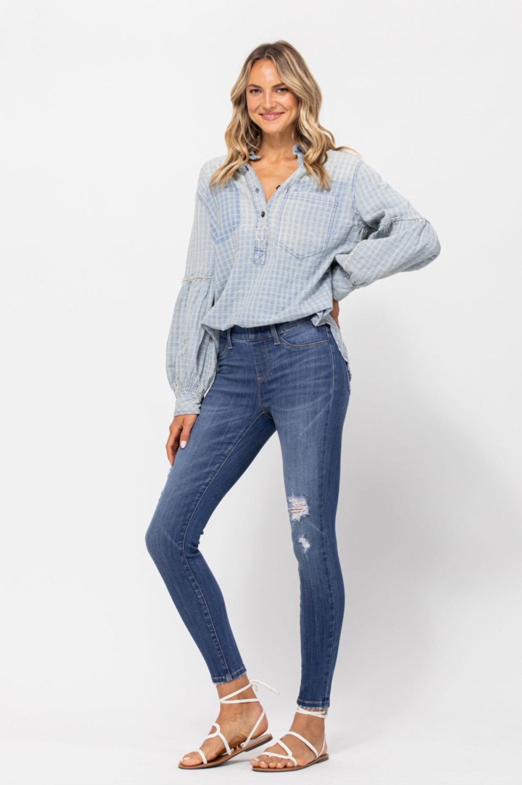 Judy Blue Destroyed Pull-On Jeggings