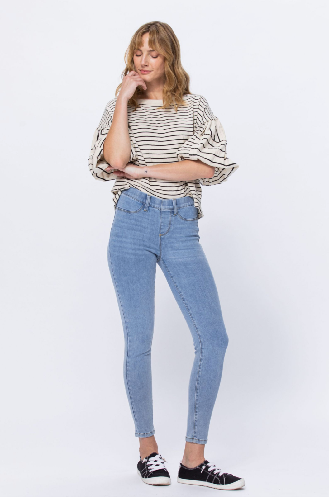 Judy Blue High Rise Light Wash Relaxed Skinny