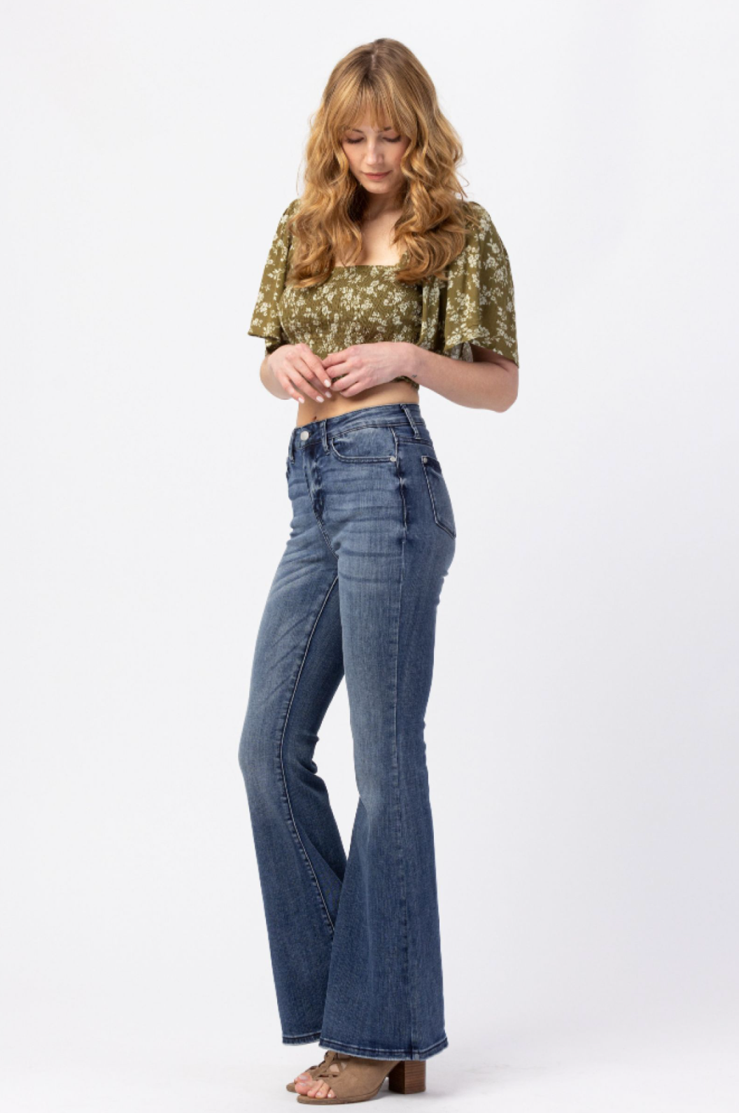 Judy Blue Medium Wash Flare