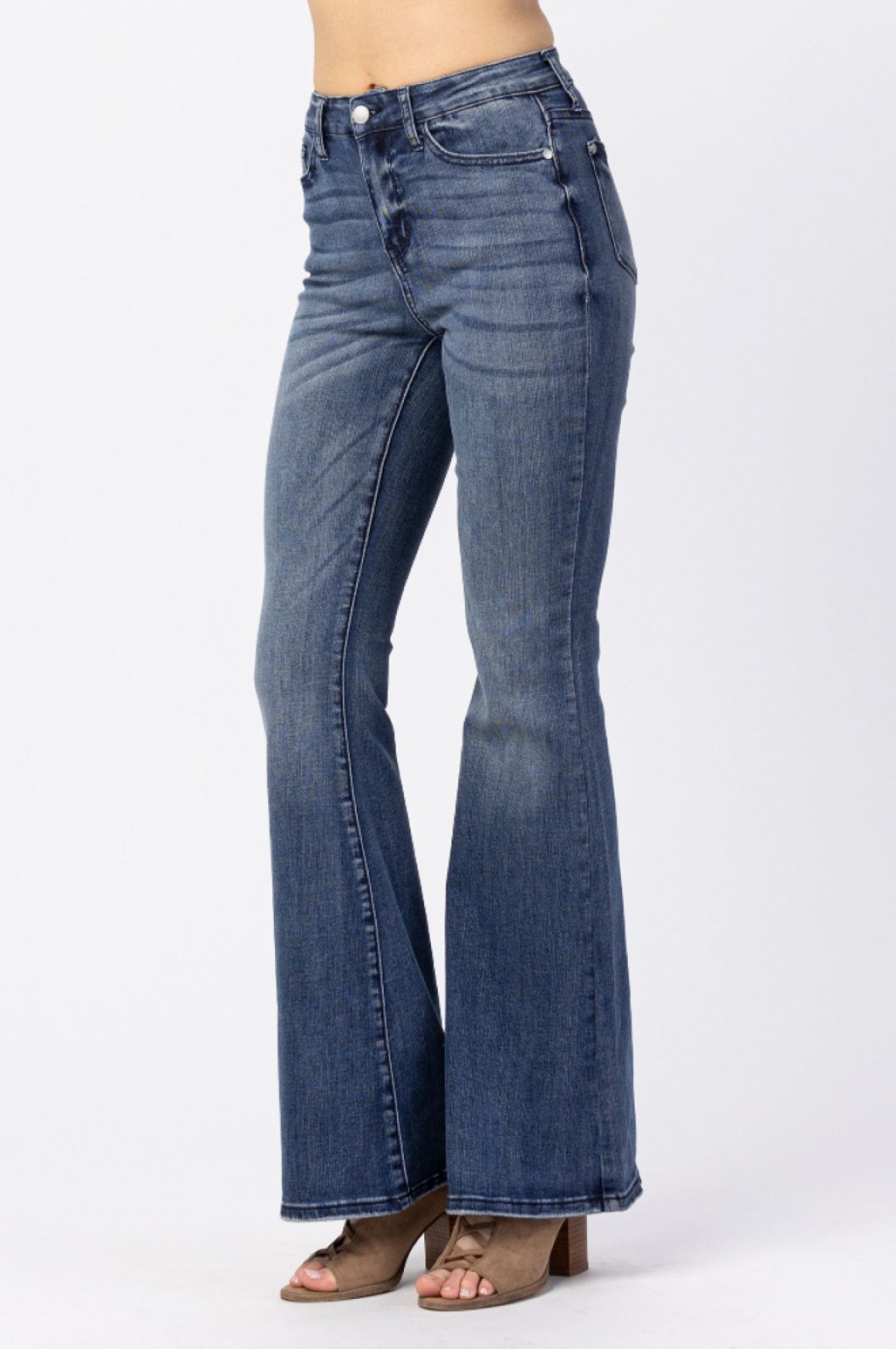 Judy Blue Medium Wash Flare