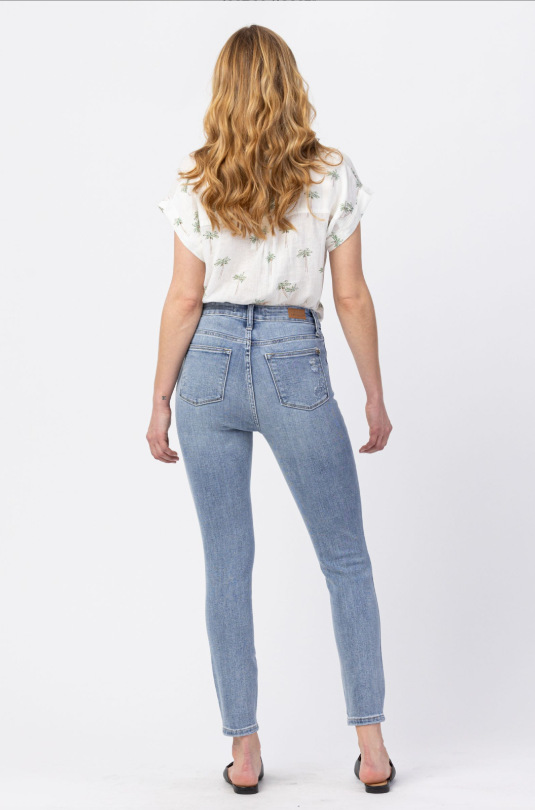 Judy Blue Light Wash Destroyed Skinny Jeans